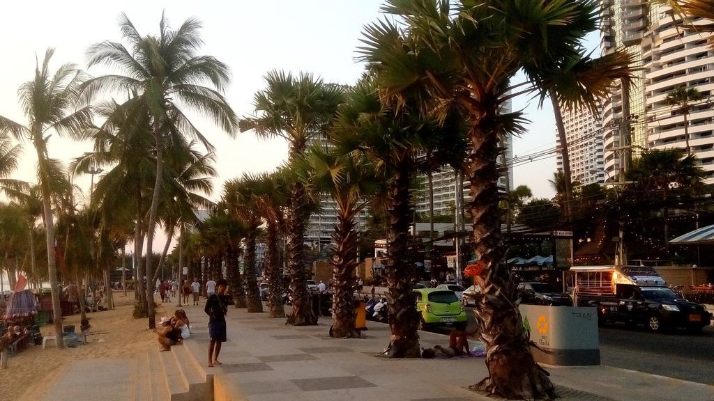 Laguna Beach Resort 2 Jomtien Beach Exteriör bild